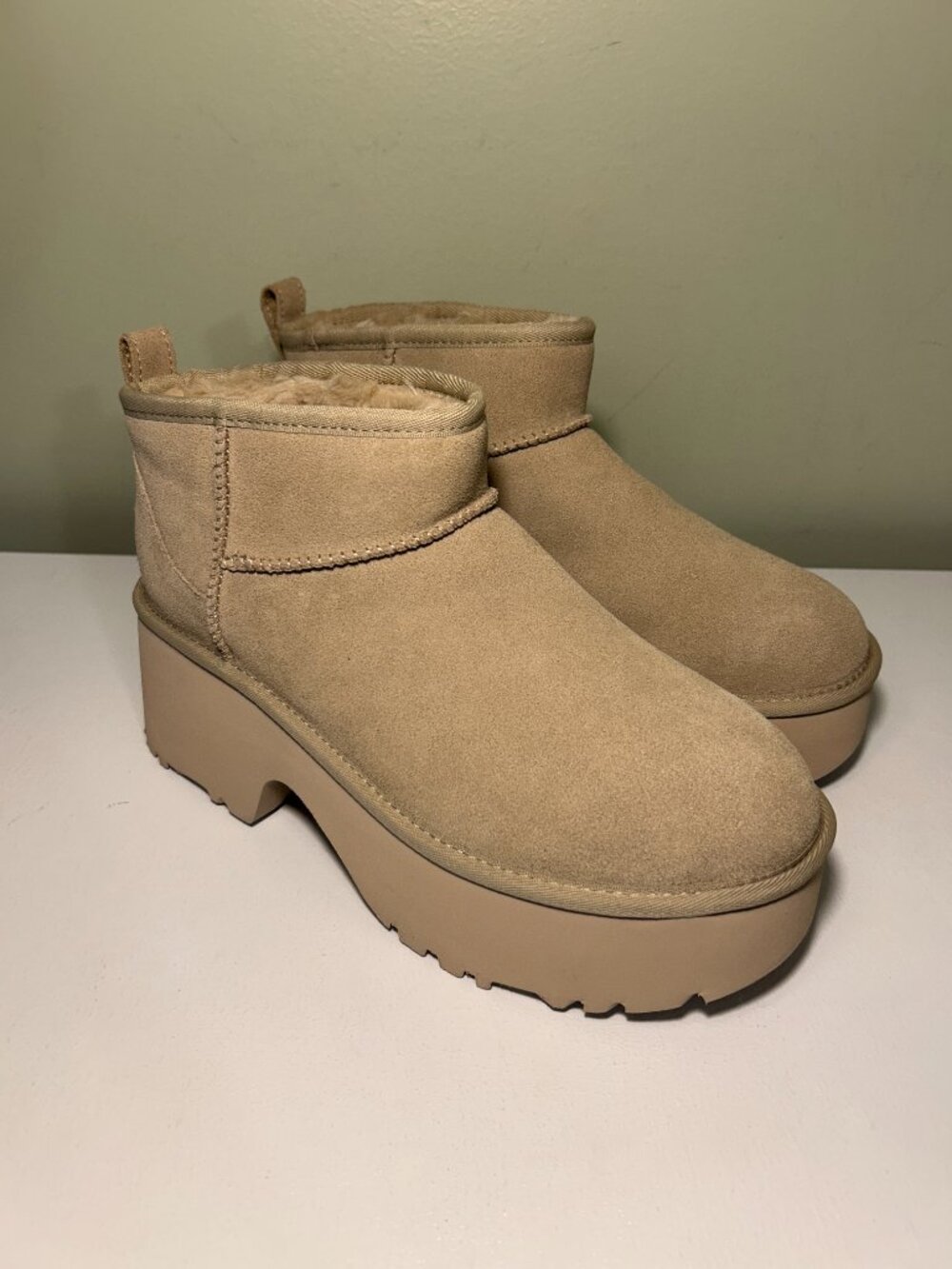 Ugg Women's Classic Ultra Mini New Heights - Picture 5 of 13